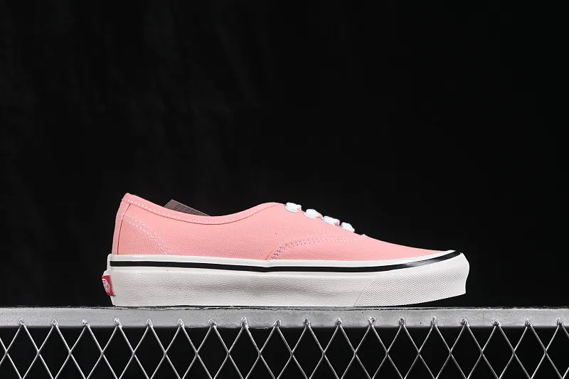 All categories Vans Vans series Vans Low Vans low-top Vans Authentic 44 Vans low-top casual skateboard shoes VN0A38ENO06